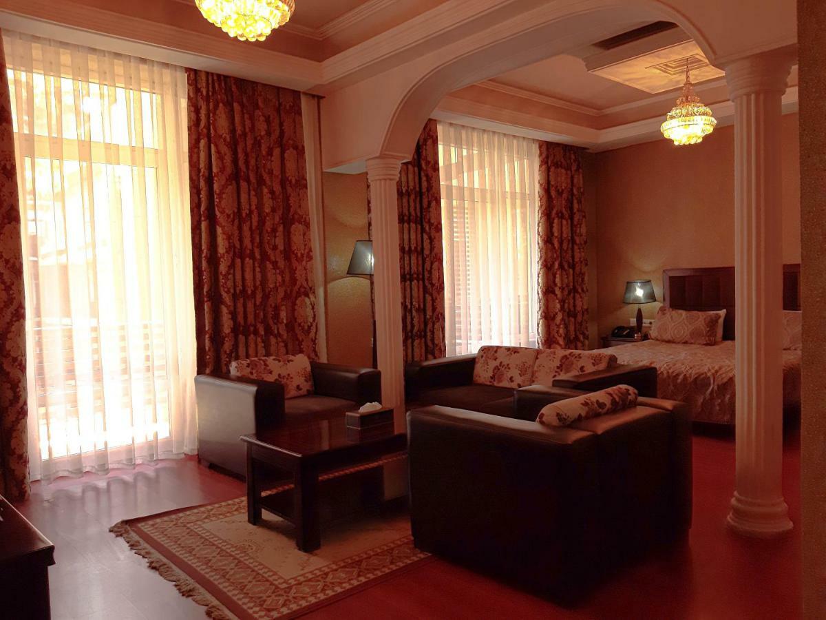 Park Star Hotel Kabil Dış mekan fotoğraf