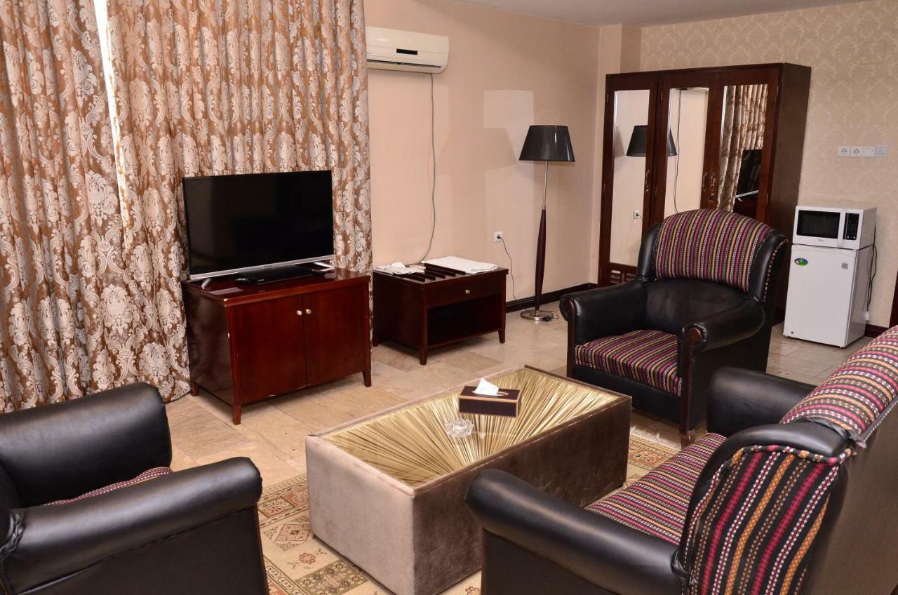 Park Star Hotel Kabil Dış mekan fotoğraf