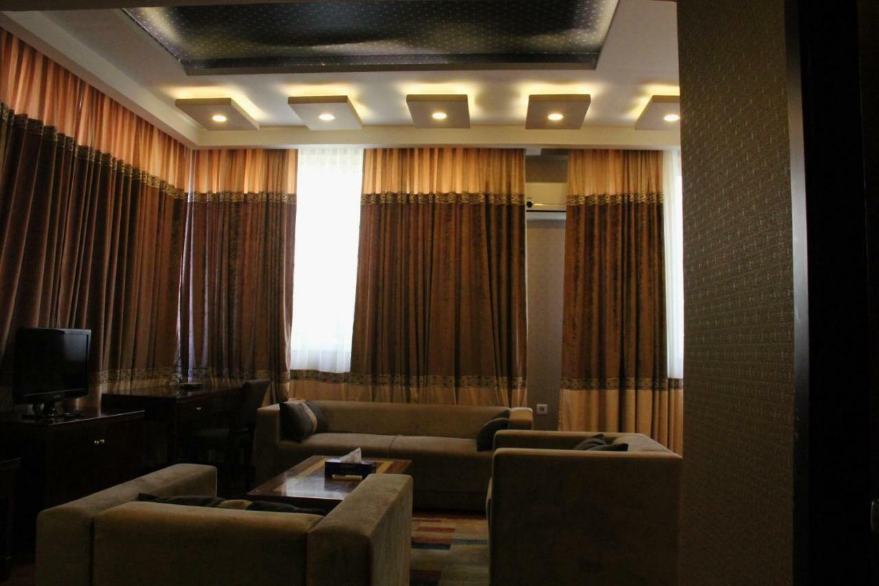 Park Star Hotel Kabil Dış mekan fotoğraf