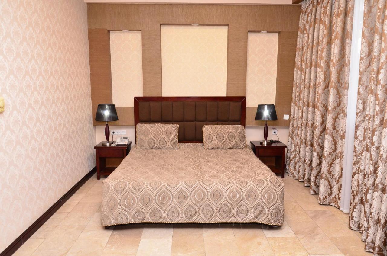 Park Star Hotel Kabil Dış mekan fotoğraf