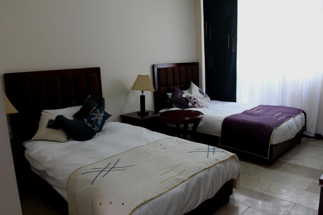 Park Star Hotel Kabil Dış mekan fotoğraf