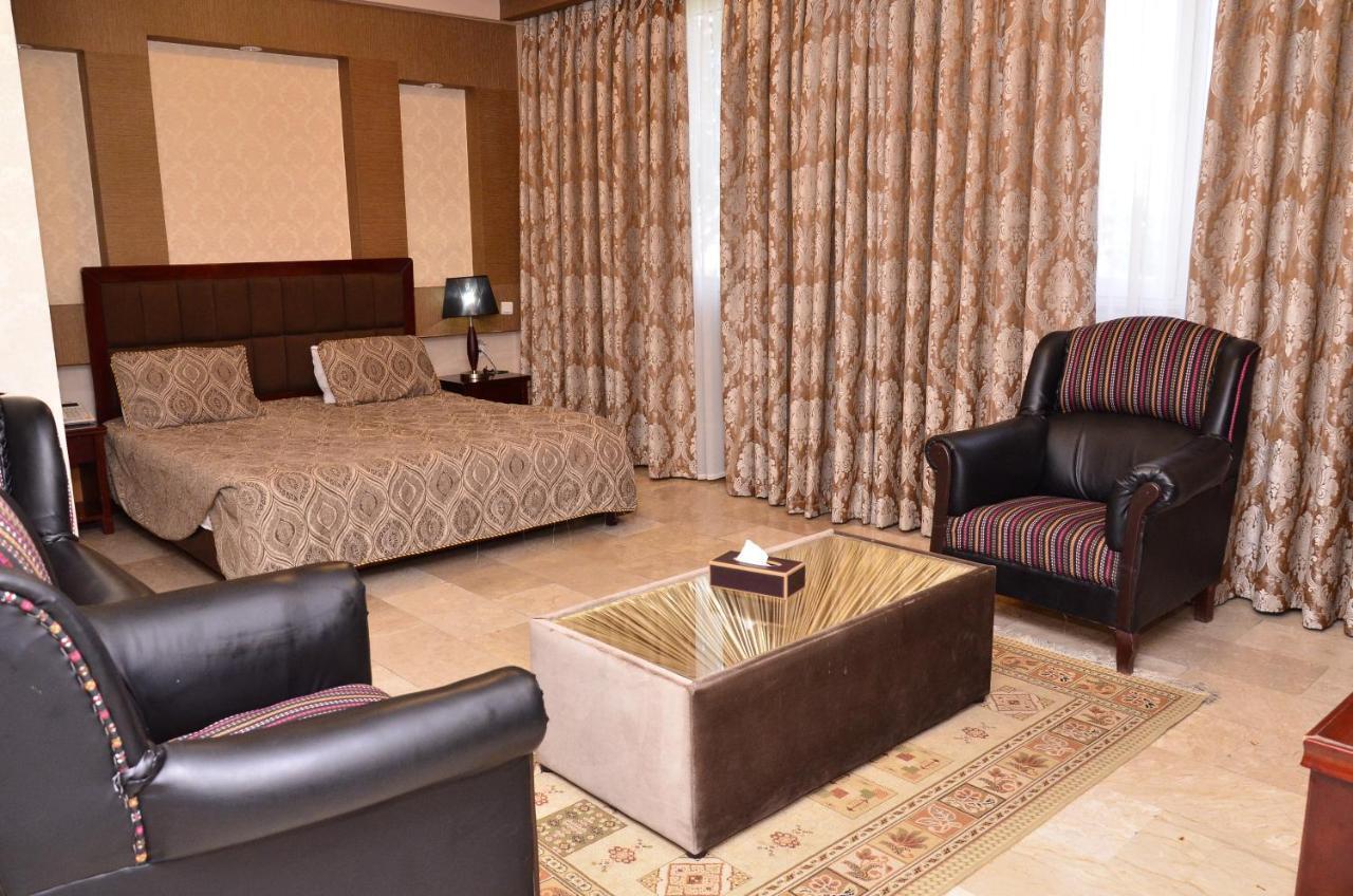 Park Star Hotel Kabil Dış mekan fotoğraf